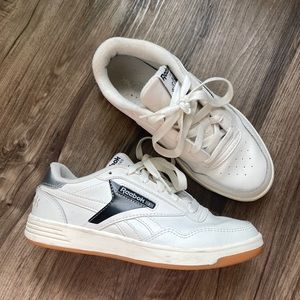 Women’s Classic Rebook White Sneakers